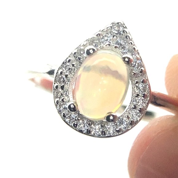 White Precious Opal .87ct Platinum Finish Solid 925 Sterling Silver Ring - Picture 1 of 7
